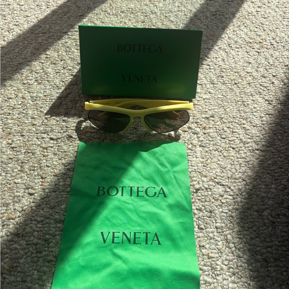 Bottega Veneta Yellow Framestyle Sunglasses with Smoke Lenses